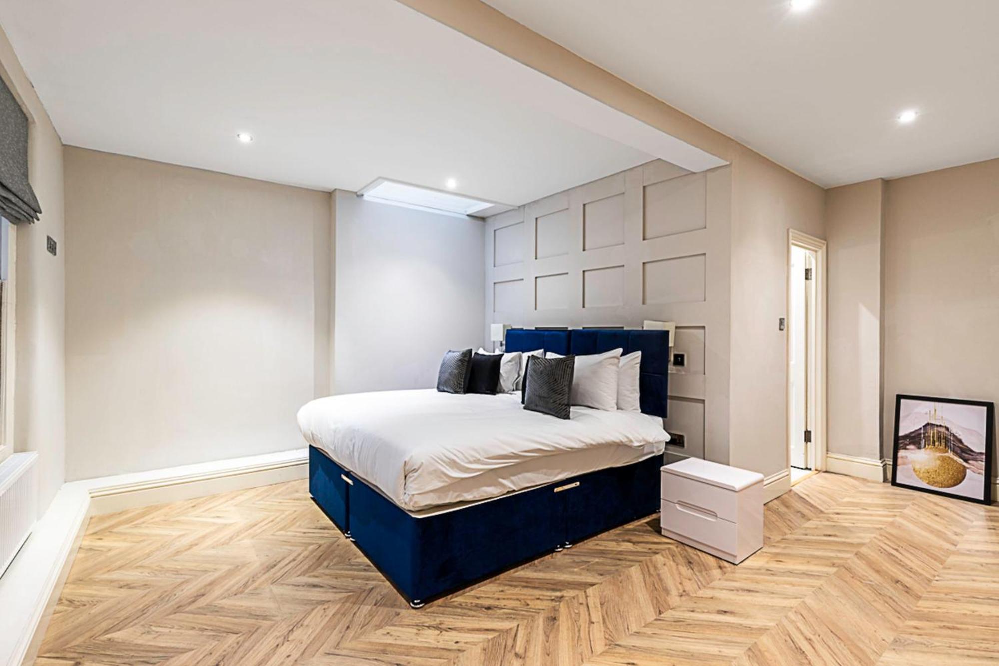 Beautiful Two Bedroom Abode In Notting Hill Appartement *