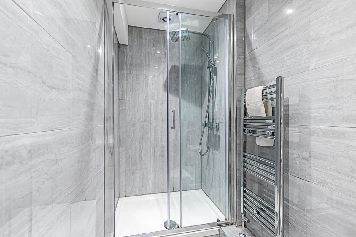 Beautiful Two Bedroom Abode In Notting Hill Appartement Londres